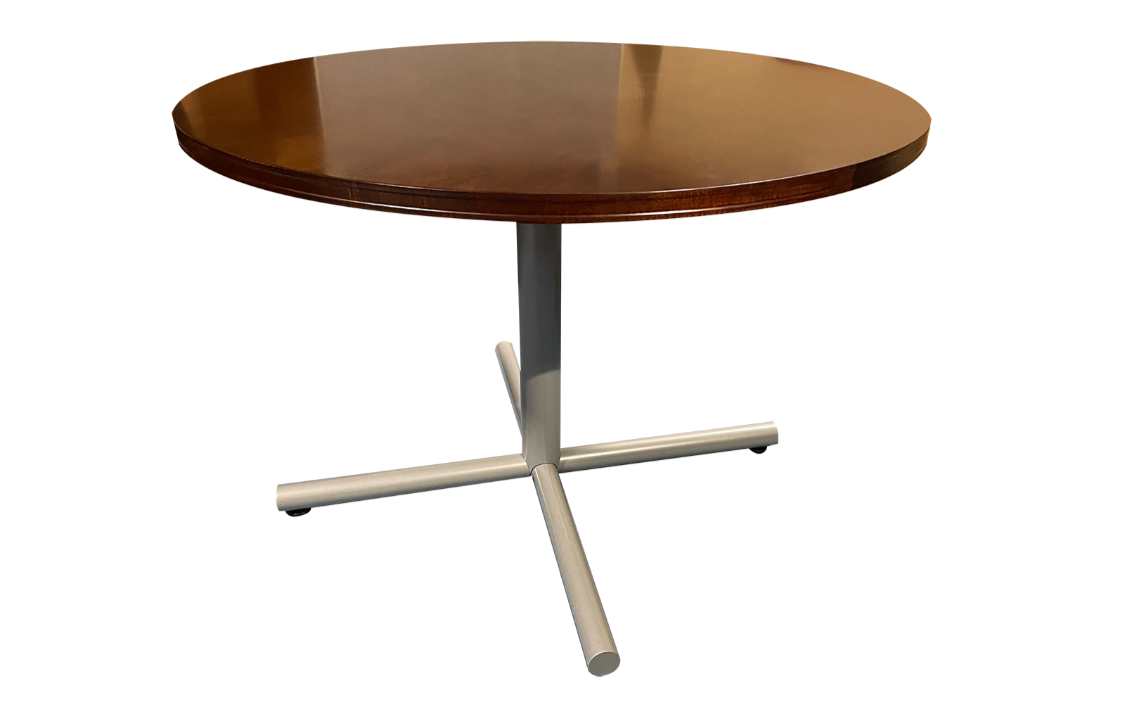 CHERRY ROUND TABLE WITH BASE 