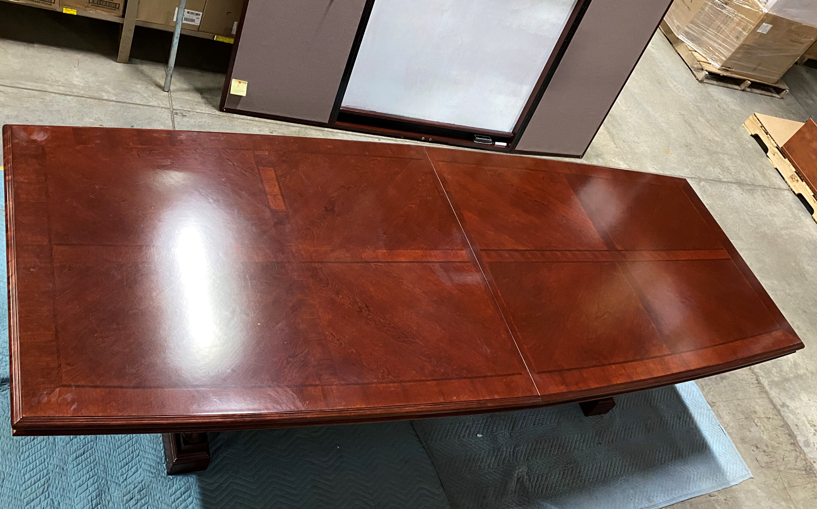 DECORATIVE WOOD CONFERENCE TABLE