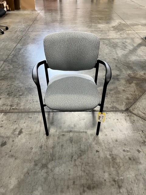 GUEST STACK CHAIR